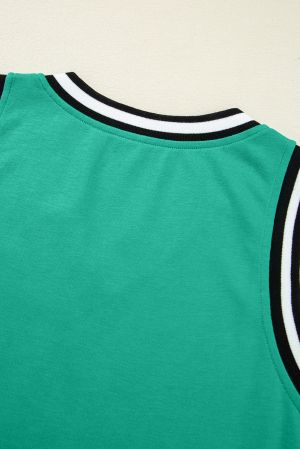 Women’s Sleeveless Sporty-Elegant Dress with V-neckline