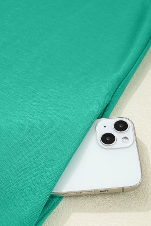 Women’s Sleeveless Sporty-Elegant Dress with V-neckline