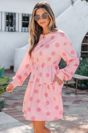 Дамска розова рокля на точки с дълъг ръкав и свободен силует