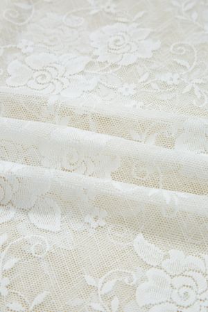 Women’s Elegant Floral Lace Top with Long Sleeves – White