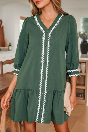 Women’s Green Shirt Dress with Decorative Trim and Long Sleeves
