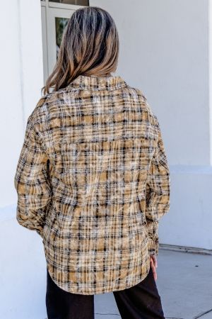 Women’s Plaid Shirt with Long Sleeves