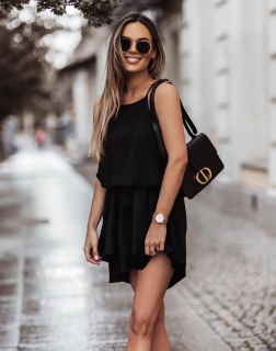 Феерична рокля в черно