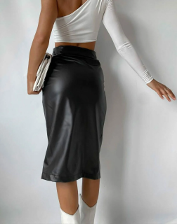 Дамска кожена пола с висока талия в черно