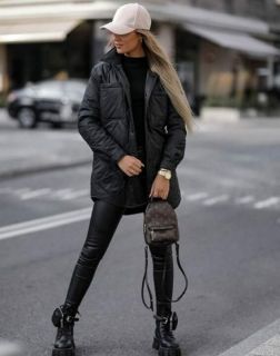 Стилно дамско яке в черно