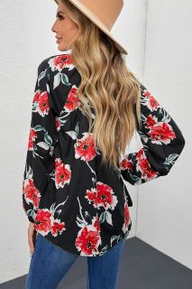 Дамска блуза в черно с принт на цветя