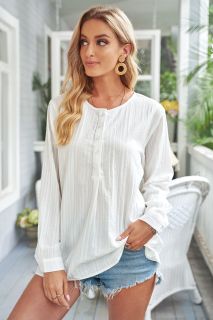 Дамска блуза с дълъг ръкав и копчета в бяло