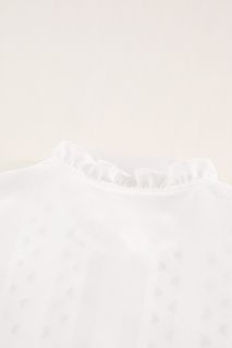 Дамска ефектна риза в бяло с къс ръкав