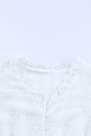 Дамска блуза в бяло с дълъг ръкав, принт на точки и копчета