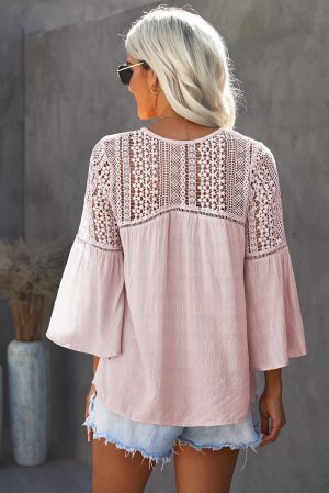 Елегантна дамска блуза в розово с дълъг ръкав и ефектна бродерия