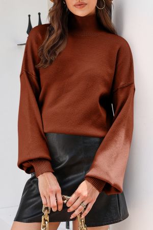 Дамски пуловер в кафяво с поло яка