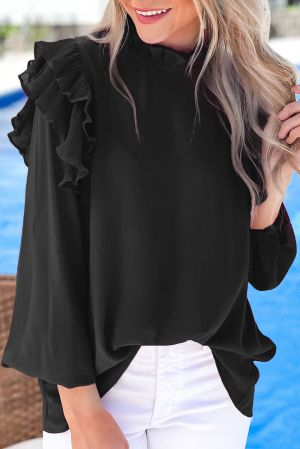 Елегантна дамска блуза в черно с дълги ръкави с къдрички