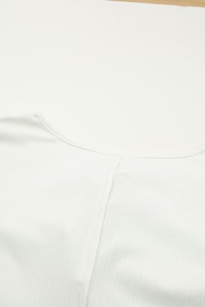 Дамска блуза в бял цвят с дълъг ръкав и връзки