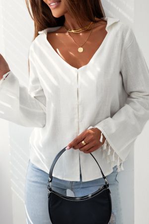 Дамска блуза в бяло с дълги ръкави с пискюли, от вискоза и лен