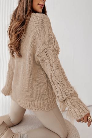 Дамски пуловер в бежов цвят с ефектна плетка