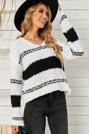 Дамски пуловер с 'color block' дизайн