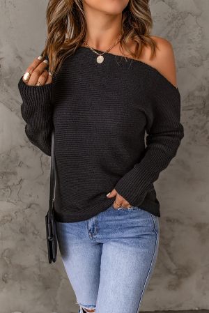 Дамски пуловер в черен цвят