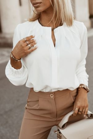 Дамска елегантна блуза в бяло с дълъг ръкав