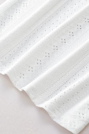 White Rhombus Textured Ruffle Short Sleeve Blouse