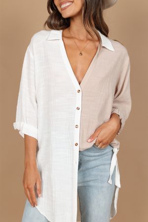Дамска риза с 'color block' дизайн в бяло и бежово